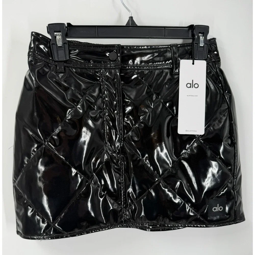 Alo Yoga Womens Quilted Puffer Mini Skirt Black High Shine Size S NEW